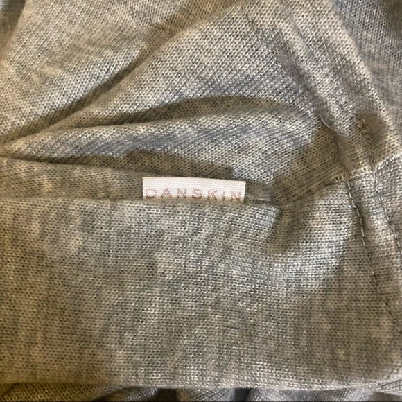 NEW Danskin Yoga + Wine Oh So Soft Lounge Top Shirt Sweater, Medium M, Gray - Picture 6 of 12
